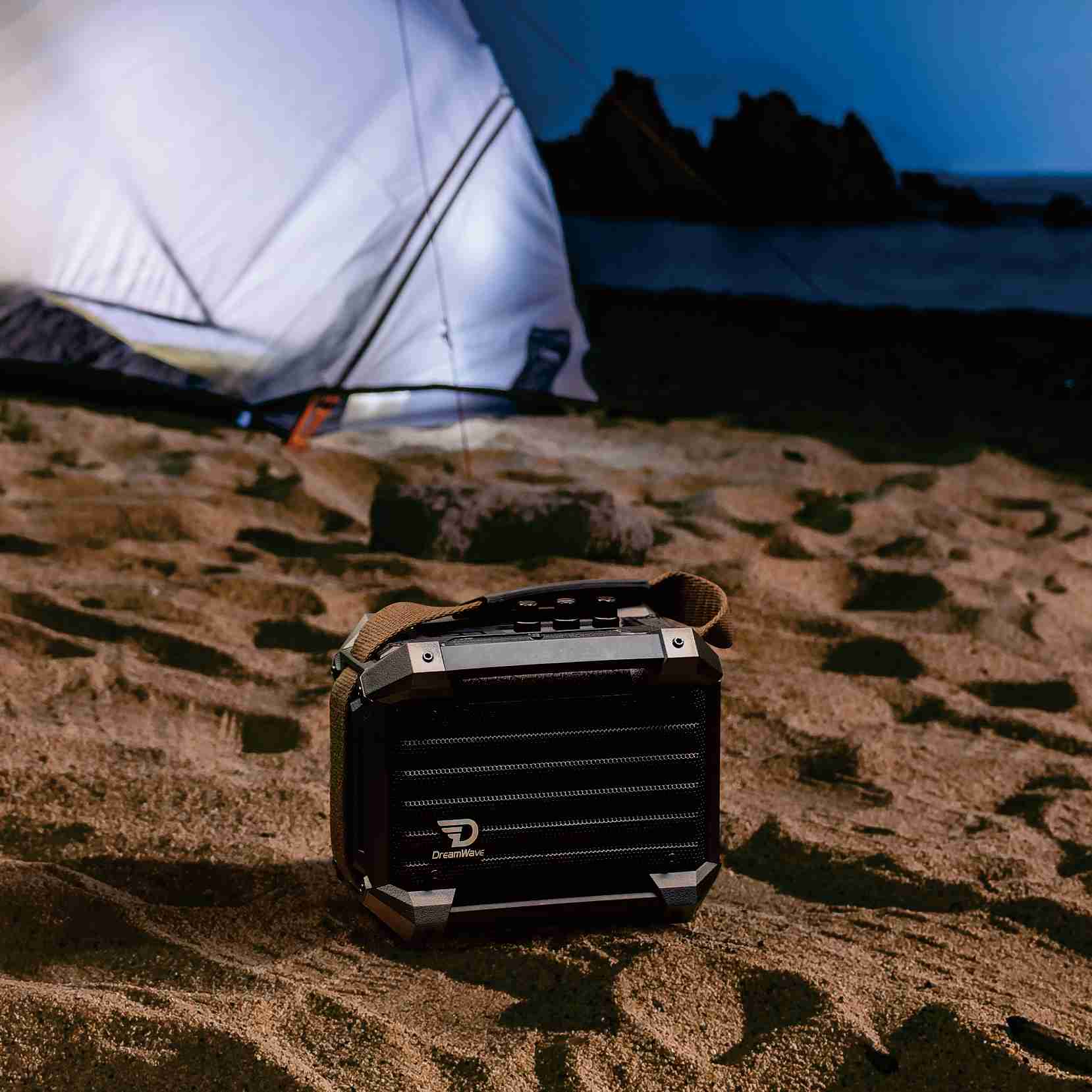 Bocina Premium Bluetooth Dreamwave Rockstar Mini 2nd Gen Bocina Premium Bluetooth Dreamwave Rockstar Mini 2nd Gen